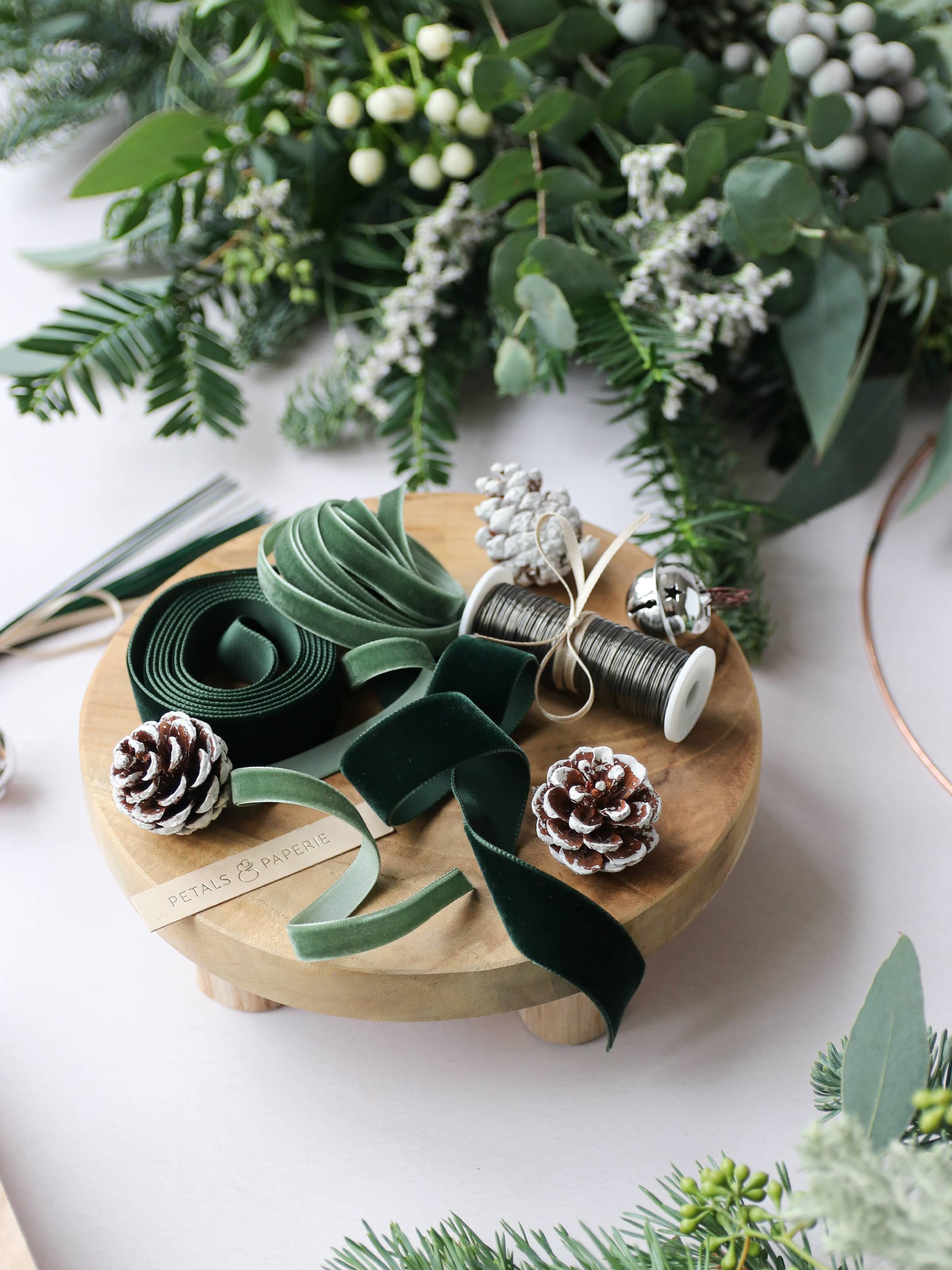 DIY 12" Christmas Wreath Making Kit - 'Winter Wonderland'