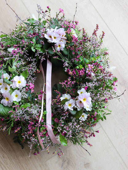 16" Pink Spring Wreath